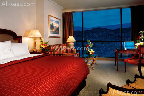 Sheraton Ambassador Hotel 3